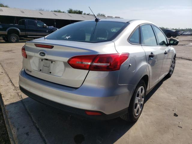Photo 4 from auction – 2017 FORD FOCUS S with VIN 1FADP3E21HL214097