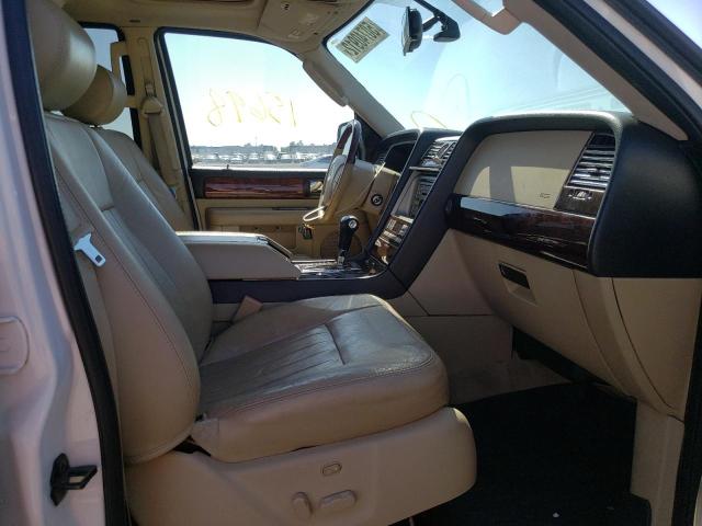 Photo 5 from auction – 2005 LINCOLN NAVIGATOR with VIN 5LMFU27505LJ09343