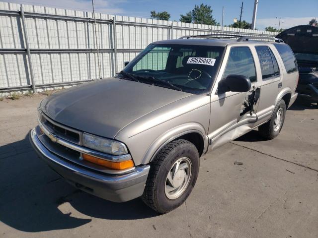 Photo 2 from auction – 2001 CHEVROLET BLAZER with VIN 1GNDT13W11K211803