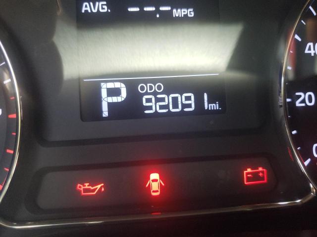 Photo 8 from auction – 2016 KIA FORTE LX with VIN KNAFX4A61G5541049