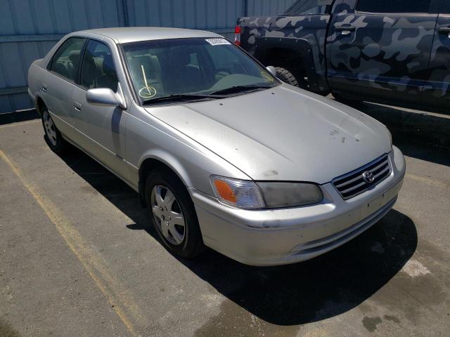 TOYOTA CAMRY 2001 with VIN JT2BG22KX10568071 - Photo from auction