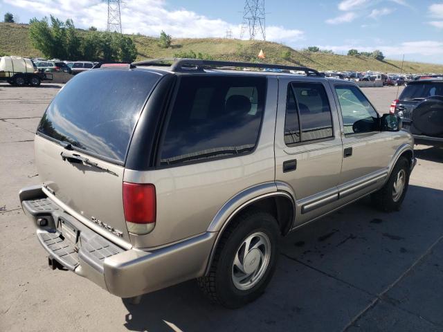 Photo 4 from auction – 2001 CHEVROLET BLAZER with VIN 1GNDT13W11K211803