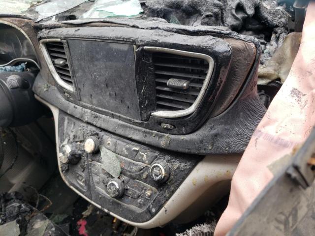 Zdjęcie 9 z aukcji – 2018 CHRYSLER PACIFICA T z VIN 2C4RC1BG4JR290815