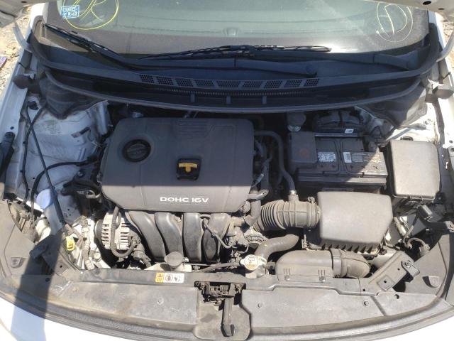 Photo 7 from auction – 2017 KIA FORTE LX with VIN 3KPFL4A78HE113931