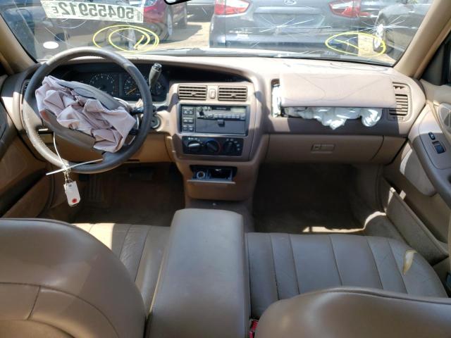 Photo 9 from auction – 1996 TOYOTA AVALON XL with VIN 4T1BF12B2TU089607