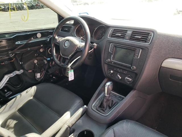 Photo 9 from auction – 2017 VOLKSWAGEN JETTA SE with VIN 3VWDB7AJ5HM377831