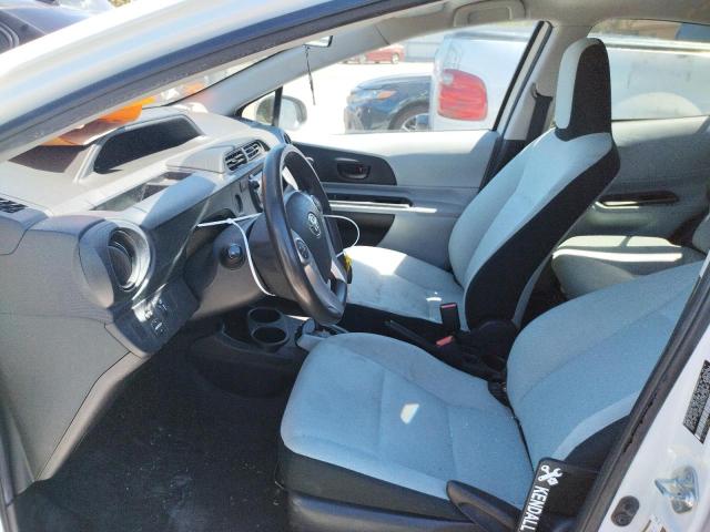 Photo 5 from auction – 2014 TOYOTA PRIUS C with VIN JTDKDTB36E1064048