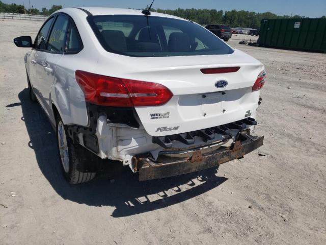 Photo 9 from auction – 2017 FORD FOCUS SE with VIN 1FADP3FE8HL290277