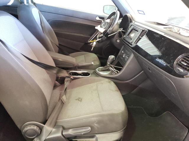 Photo 5 from auction – 2019 VOLKSWAGEN BEETLE S with VIN 3VWFD7AT2KM707193