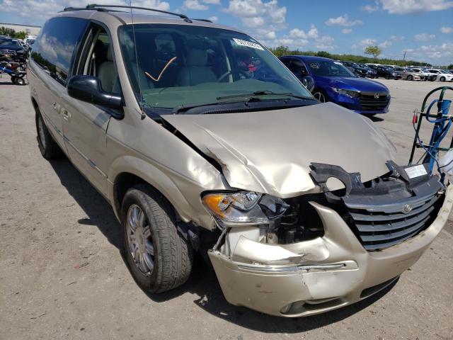 CHRYSLER TOWN & COU 2007 with VIN 2A8GP54L77R321621 - Photo from auction