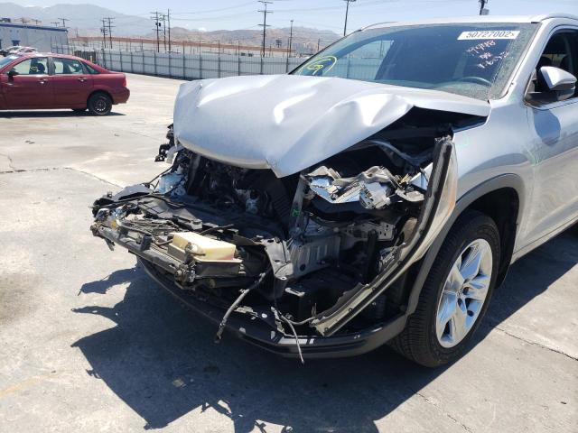 Photo 9 from auction – 2014 TOYOTA HIGHLANDER with VIN 5TDYKRFH1ES022169
