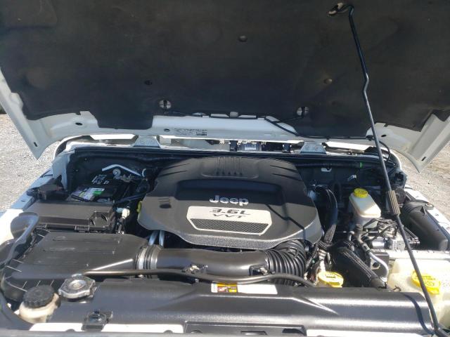 Photo 7 from auction – 2013 JEEP WRANGLER U with VIN 1C4BJWEG2DL704090