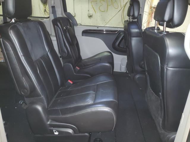 Photo 6 from auction – 2013 CHRYSLER TOWN & COU with VIN 2C4RC1GG0DR501425