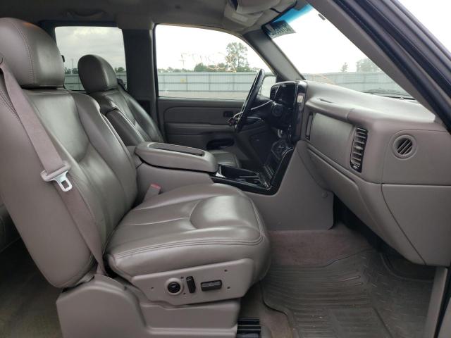Photo 5 from auction – 2005 CHEVROLET SILVERADO with VIN 1GCEC19T75Z329068