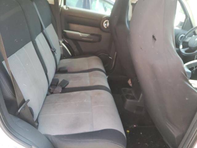 Photo 6 from auction – 2007 DODGE NITRO with VIN 1D8GU28K57W587728