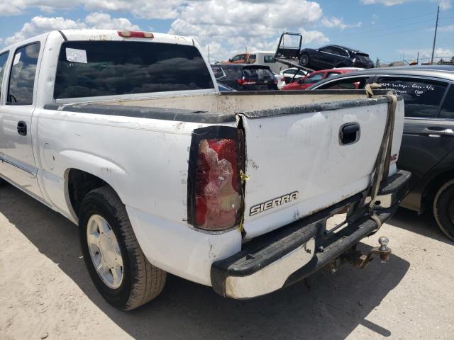 Photo 10 from auction – 2005 GMC NEW SIERRA with VIN 2GTEC13T651244305
