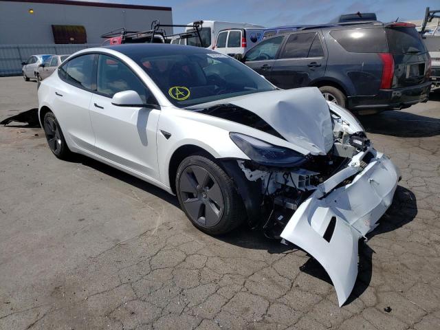 TESLA MODEL 3 2022 with VIN 5YJ3E1EB5NF257582 - Photo from auction