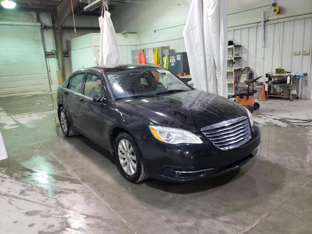 CHRYSLER 200 LIMITE 2013 with VIN 1C3CCBCG8DN649521 - Photo from auction