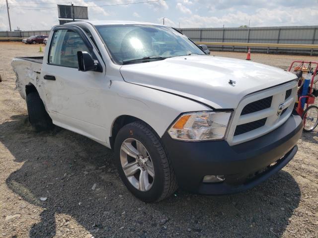 صورة رقم 1 من المزاد - 2015 RAM 1500 مع VIN 3C6JR6RG0FG567317