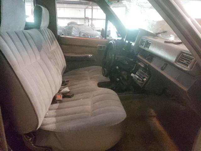 Photo 5 from auction – 1986 TOYOTA PICKUP RN6 with VIN JT4RN64S3G5007934