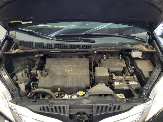 Photo 7 from auction – 2013 TOYOTA SIENNA XLE with VIN 5TDDK3DC2DS071074