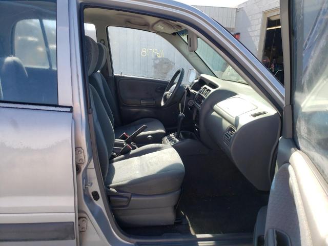 Photo 5 from auction – 1999 CHEVROLET TRACKER with VIN 2CNBJ13C4X6937271
