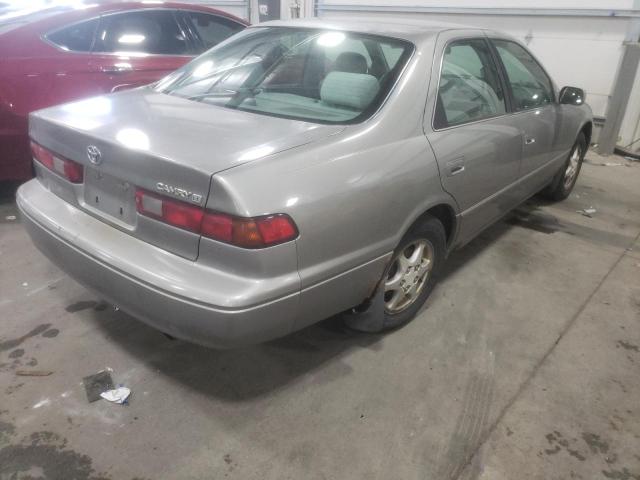 Photo 4 from auction – 1997 TOYOTA CAMRY CE with VIN 4T1BG22K5VU096993