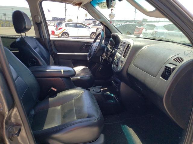 Photo 5 from auction – 2003 FORD ESCAPE LIM with VIN 1FMCU04153KA62390