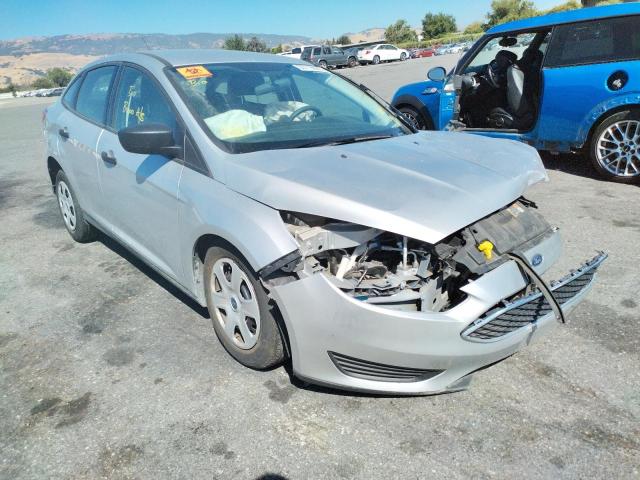 FORD FOCUS S 2016 with VIN 1FADP3E2XGL372355 - Photo from auction
