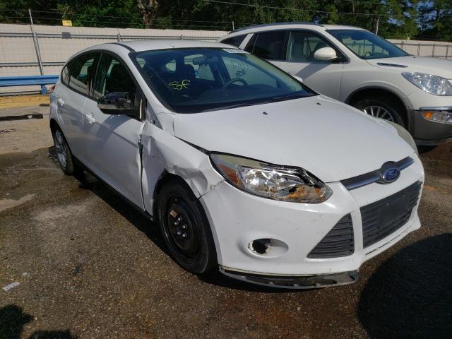 FORD FOCUS SE 2014 with VIN 1FADP3K22EL327959 - Photo from auction