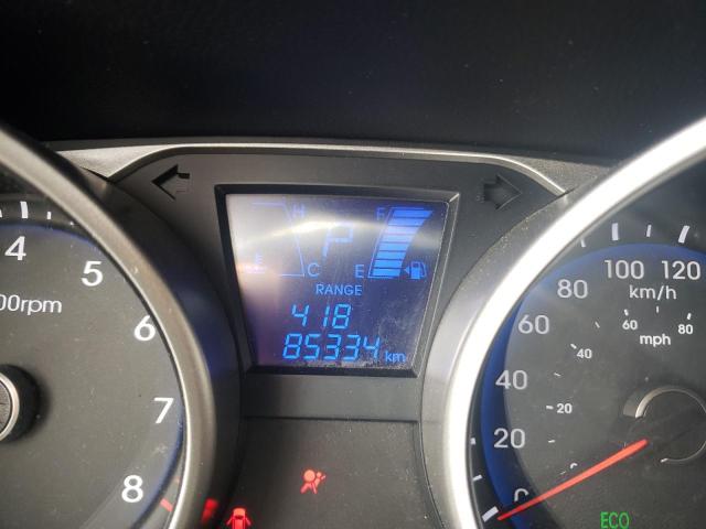 Photo 8 from auction – 2012 HYUNDAI TUCSON GLS with VIN KM8JUCAC5CU476742