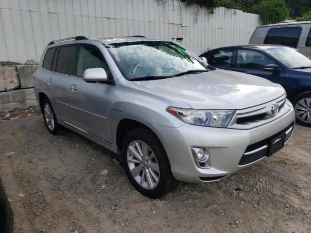 TOYOTA HIGHLANDER 2011 with VIN JTEDC3EHXB2001944 - Photo from auction