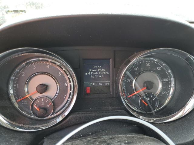 Photo 8 from auction – 2012 CHRYSLER TOWN & COU with VIN 2C4RC1CG2CR232672