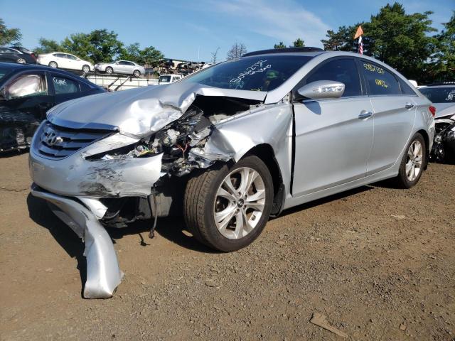 Photo 2 from auction – 2013 HYUNDAI SONATA SE with VIN 5NPEC4AC2DH657792