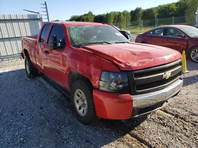 CHEVROLET SILVERADO 2007 with VIN 1GCEC19C17Z580378 - Photo from auction