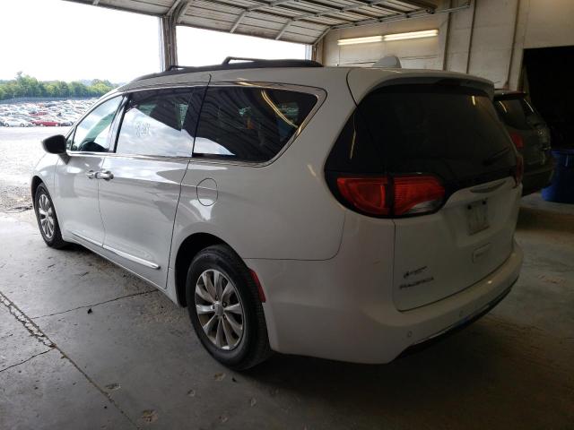 Photo 3 from auction – 2017 CHRYSLER PACIFICA T with VIN 2C4RC1BG6HR620898