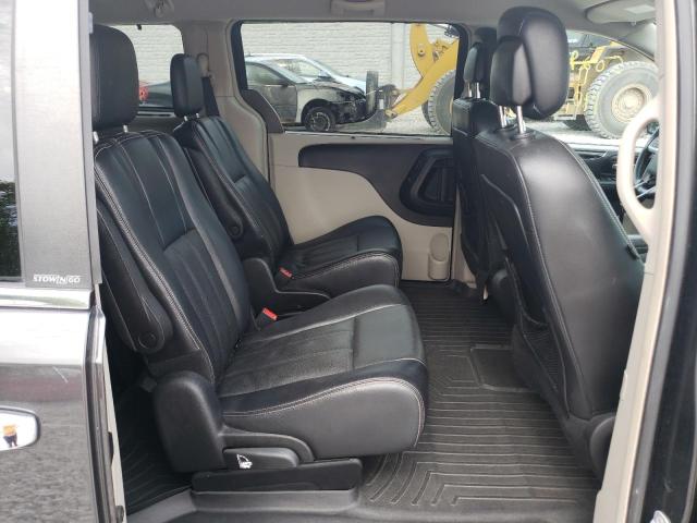 Photo 6 from auction – 2012 CHRYSLER TOWN & COU with VIN 2C4RC1CG3CR411822