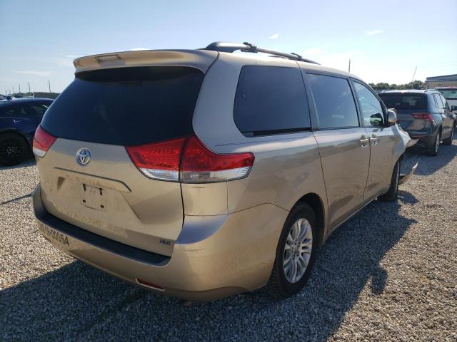 Photo 4 from auction – 2012 TOYOTA SIENNA XLE with VIN 5TDYK3DC0CS194369
