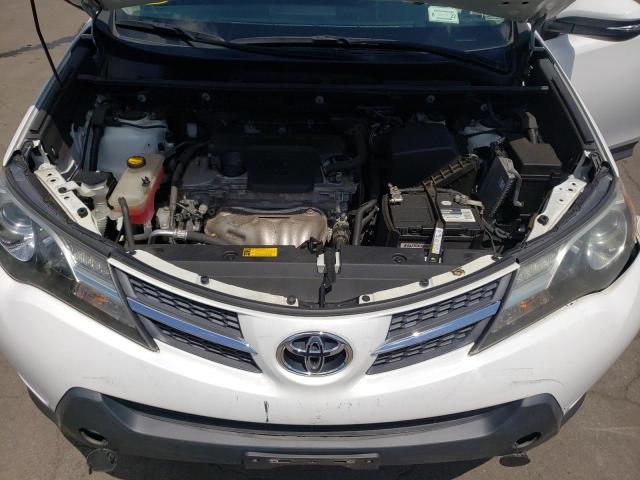 Photo 7 from auction – 2015 TOYOTA RAV4 XLE with VIN 2T3RFREV4FW388465