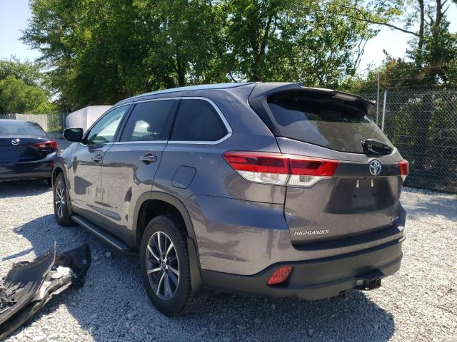 Photo 3 from auction – 2019 TOYOTA HIGHLANDER with VIN 5TDJZRFHXKS610709