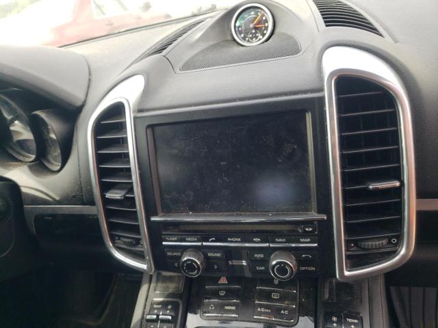 Photo 9 from auction – 2013 PORSCHE CAYENNE with VIN WP1AA2A25DLA04092