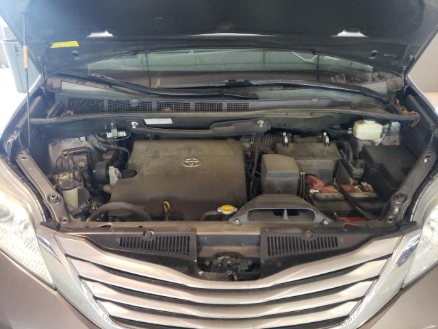 Photo 7 from auction – 2015 TOYOTA SIENNA XLE with VIN 5TDYK3DC6FS567211