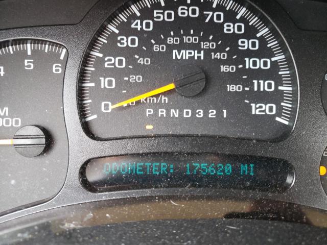 Photo 8 from auction – 2005 CHEVROLET SILVERADO with VIN 2GCEC13T851240949