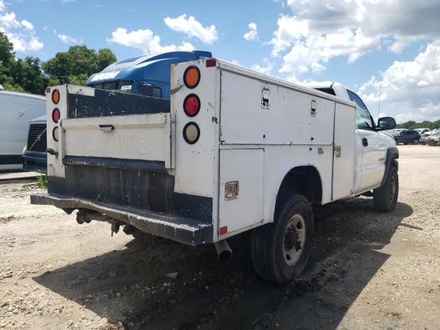 Photo 4 from auction – 2005 CHEVROLET SILVERADO with VIN 1GCHC24UX5E329558