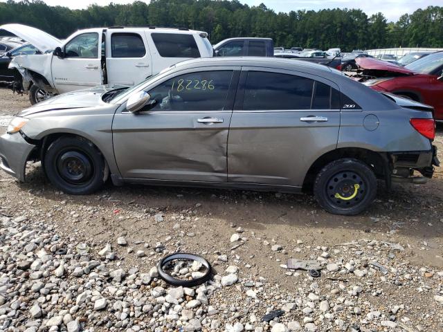 Photo 9 from auction – 2013 CHRYSLER 200 LIMITE with VIN 1C3CCBCG2DN595844
