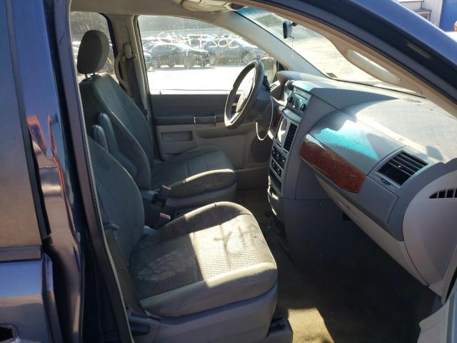 Photo 5 from auction – 2008 CHRYSLER TOWN & COU with VIN 2A8HR44H18R708252