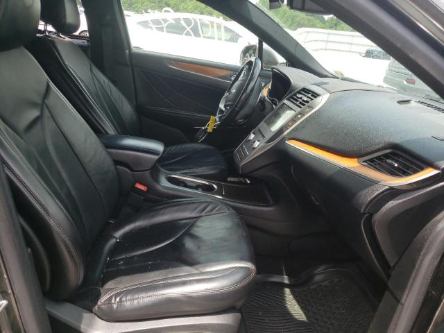 Photo 5 from auction – 2017 LINCOLN MKC SELECT with VIN 5LMCJ2C97HUL02253