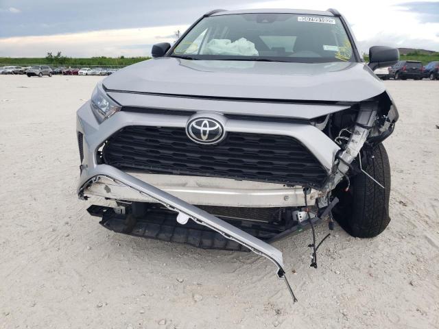 Photo 9 from auction – 2020 TOYOTA RAV4 LE with VIN 2T3F1RFV3LC100383