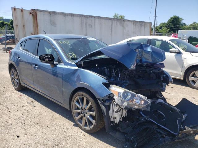 Photo 1 from auction – 2018 MAZDA 3 TOURING with VIN 3MZBN1L34JM158889