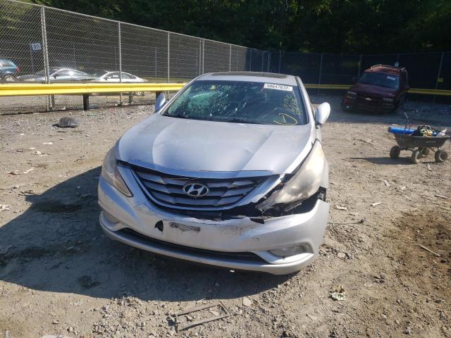Photo 9 from auction – 2011 HYUNDAI SONATA SE with VIN 5NPEC4AC5BH255522